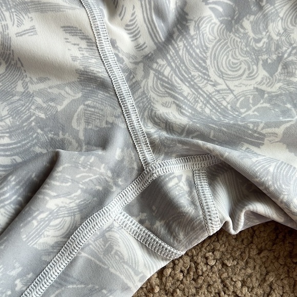 Lululemon Time To Sweat Crop 23” Eternal Wave White - Picture 12 of 12